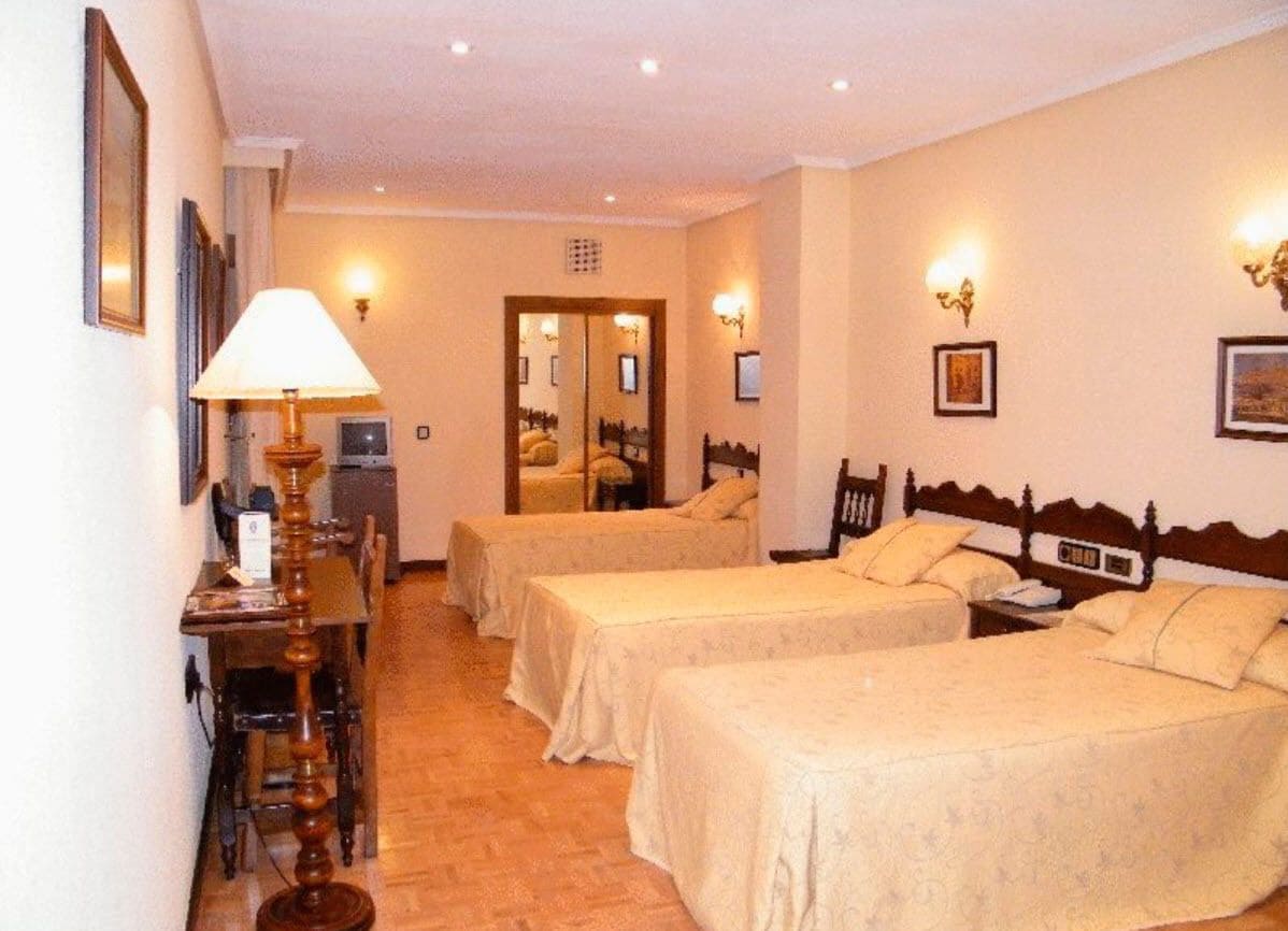 Фото Hotel Urban Salamanca