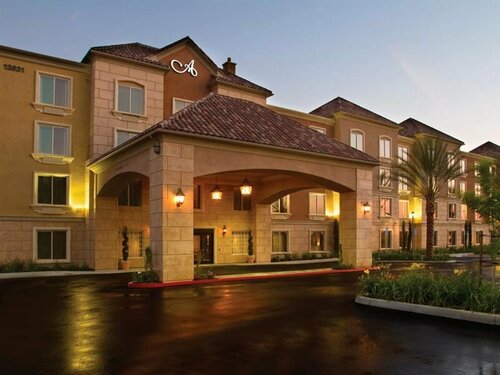 Внешний вид отеля Ayres Hotel & SPA Moreno Valley в Морено-Вэллях, фото 1