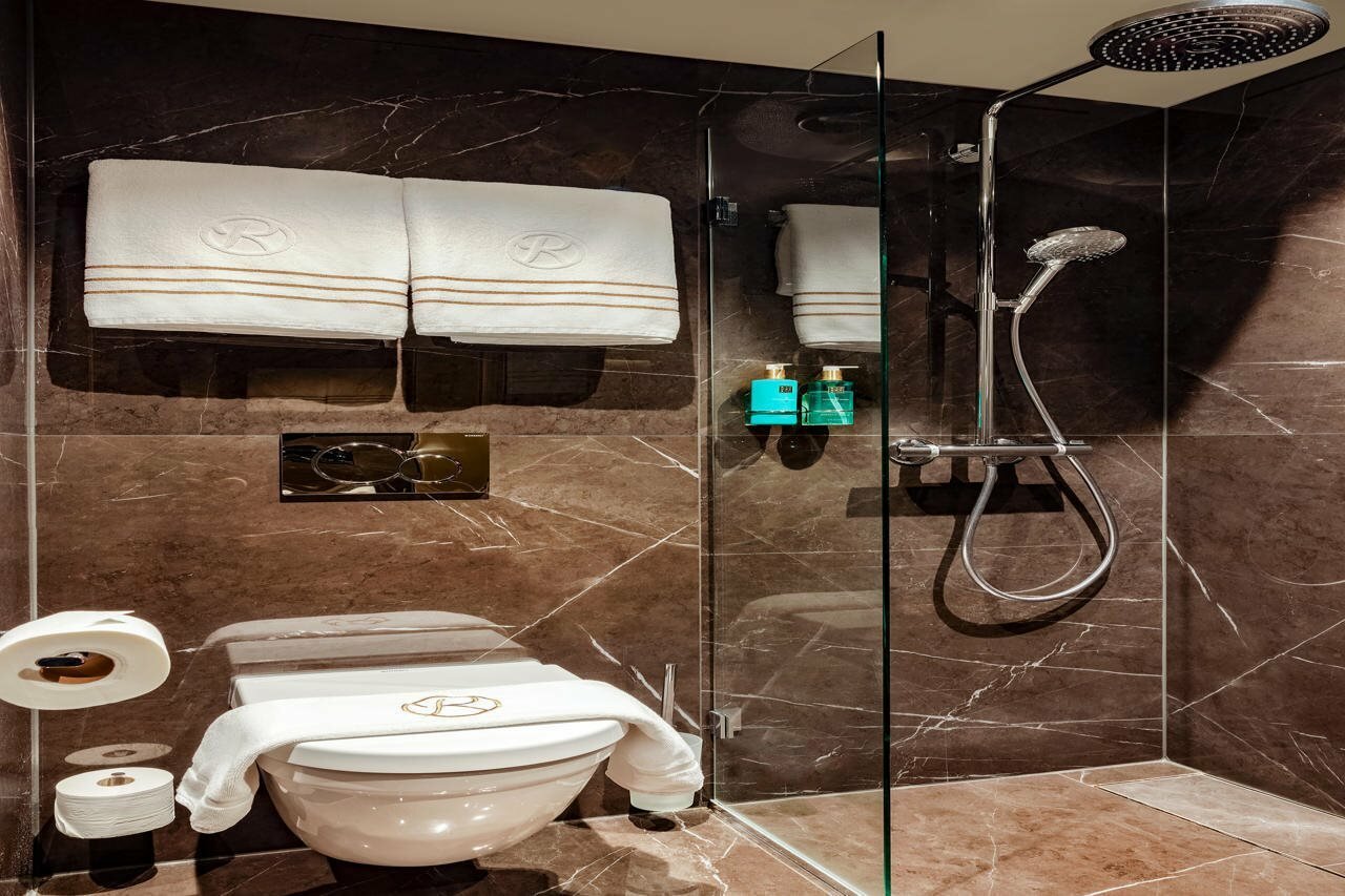 Фото Hotel Riverton