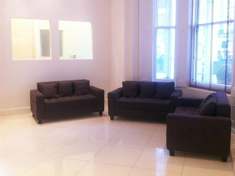 Фото Cromwell International Hotel