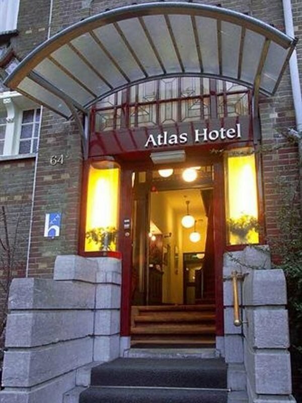 Фото отеля 2