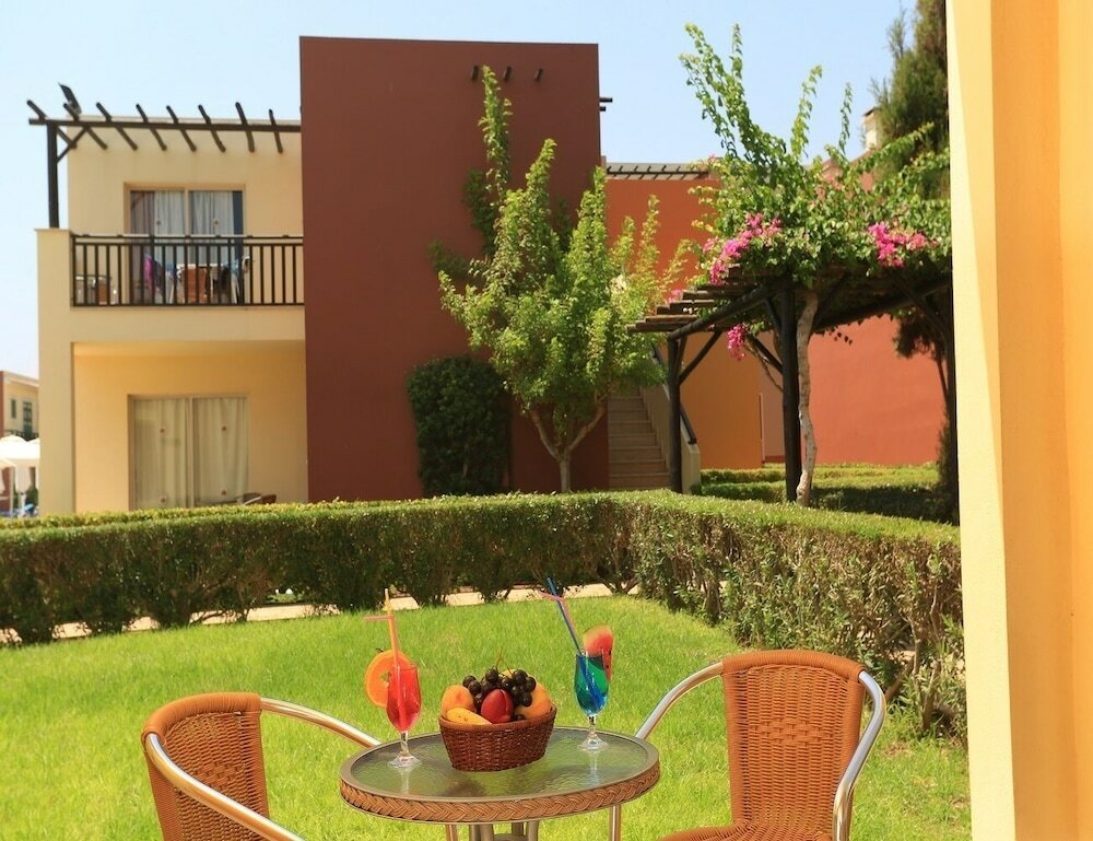 Фото Panas Holiday Village