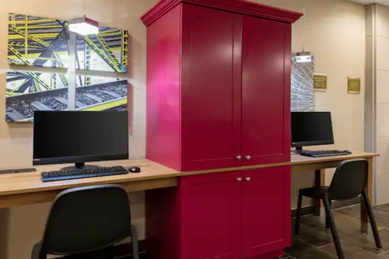 Фото Home2 Suites by Hilton Valdosta