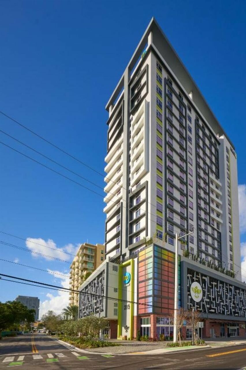 Фото Home2 Suites by Hilton Ft. Lauderdale Downtown, Fl