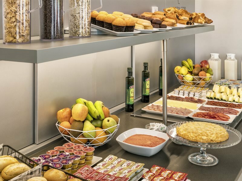 Фото B&b Hotel Granada Estacion