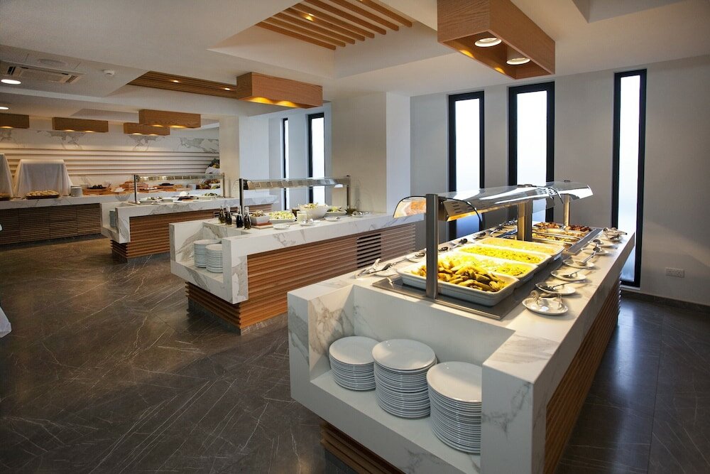 Фото Pefkos City Hotel