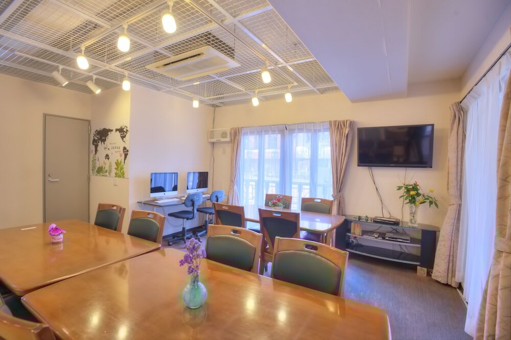 Фото Palace Japan Hotel