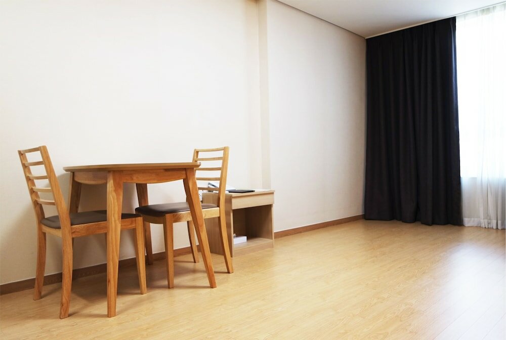 Фото Crown Harbor Hotel Busan