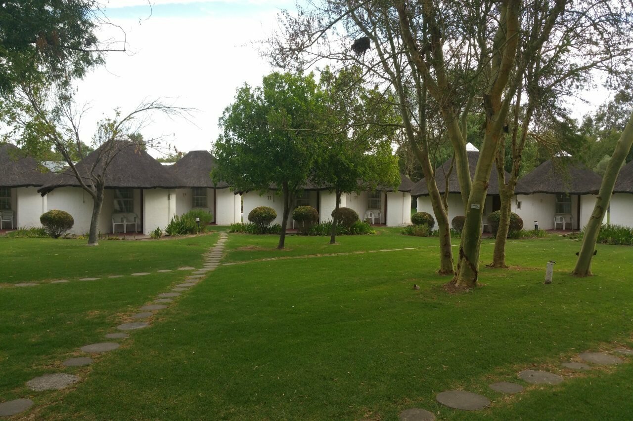 Фото Protea Hotel by Marriott Oudtshoorn Riempie Estate