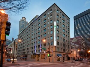 Гостиница Holiday Inn Express and Suites Atlanta Downtown, an Ihg Hotel