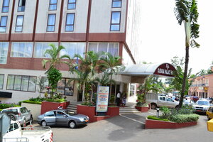 Гостиница Hotel Djeuga palace