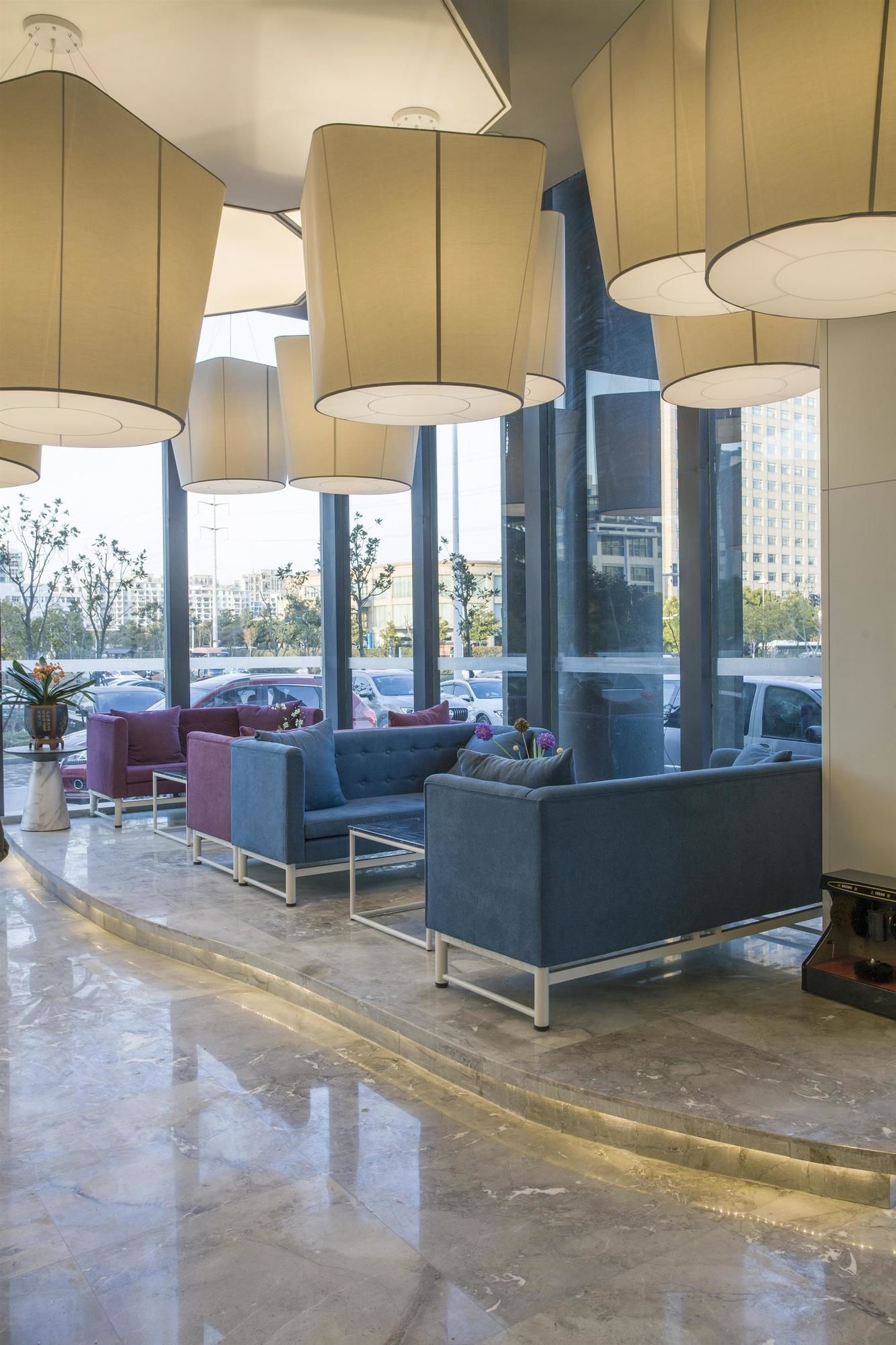 Фото Campanile Yangzhou Slender West Lake