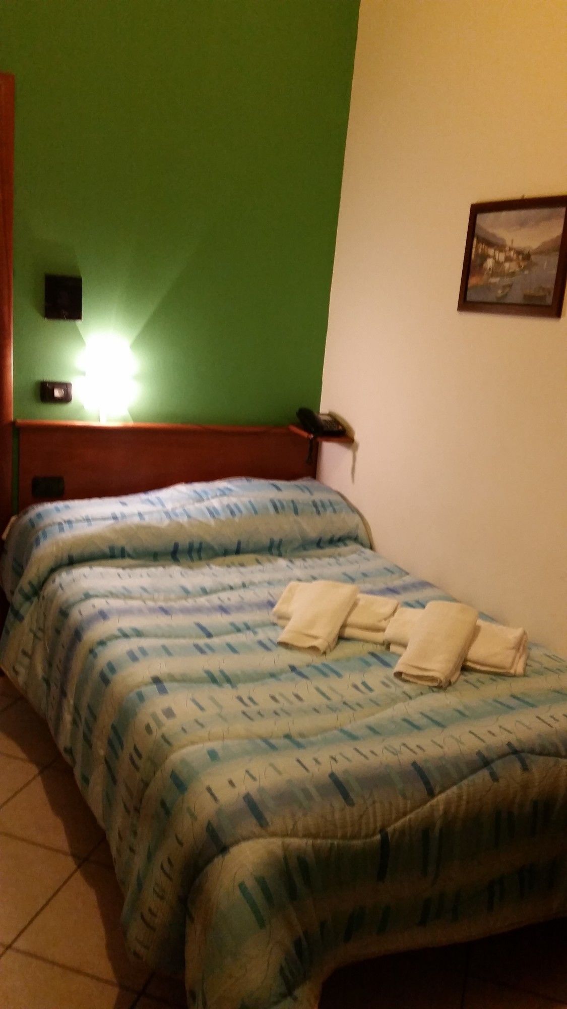 Фото Hotel Tourist