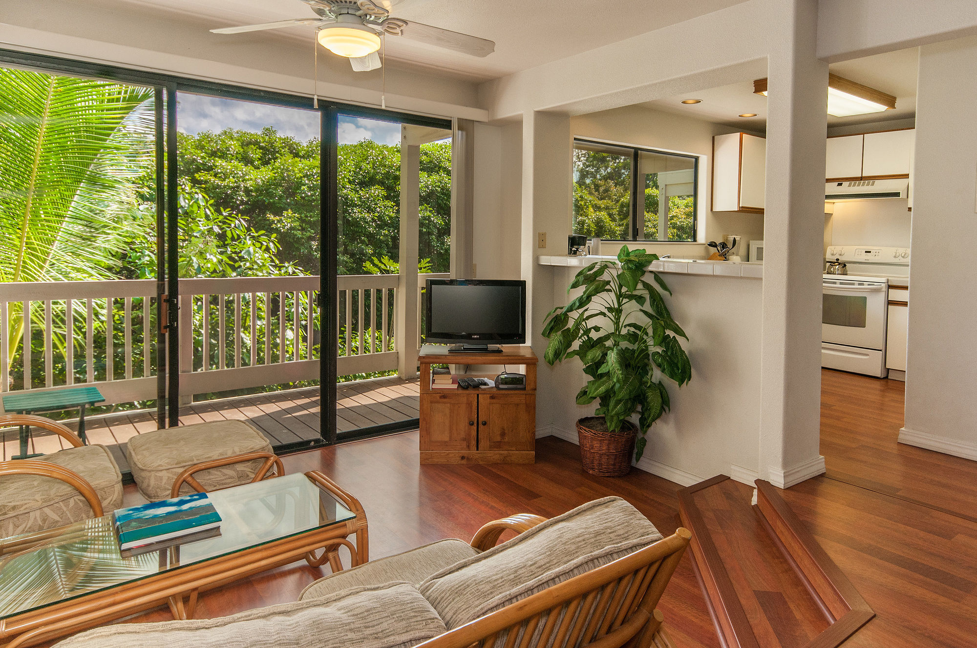 Фото Princeville Oceanfront Villas