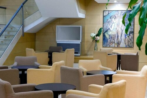 Гостиница Nh Sport в Сарагосе