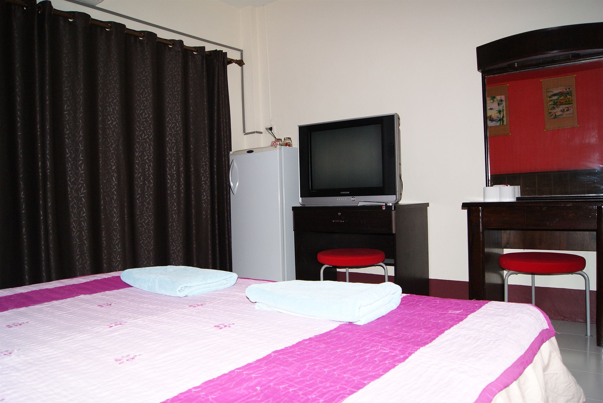 Фото Pineapple Guesthouse