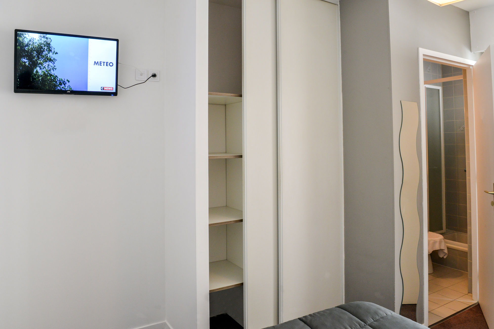 Фото Hôtel Le Relais