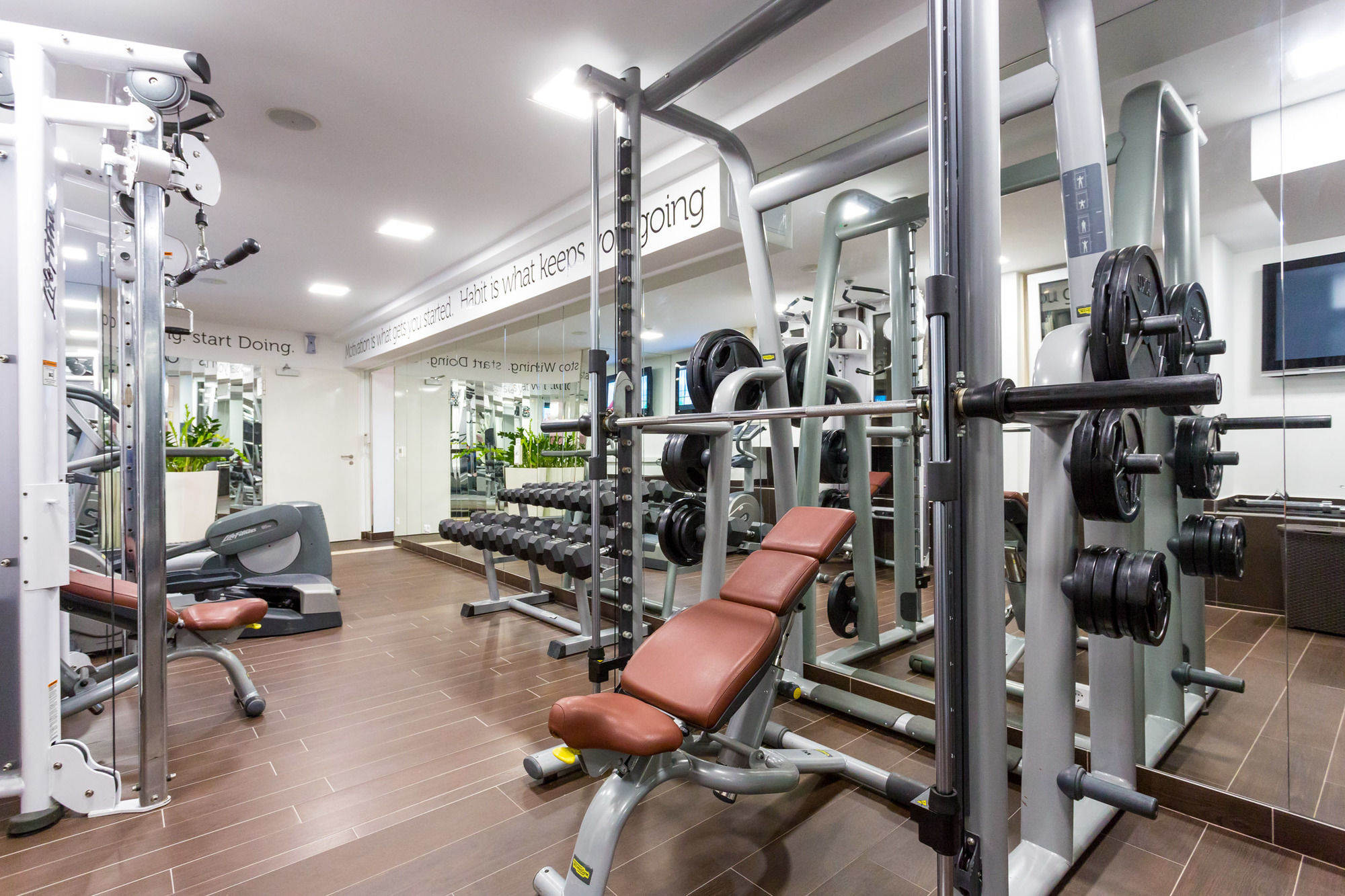 Фото Damianii Luxury Boutique Hotel & SPA