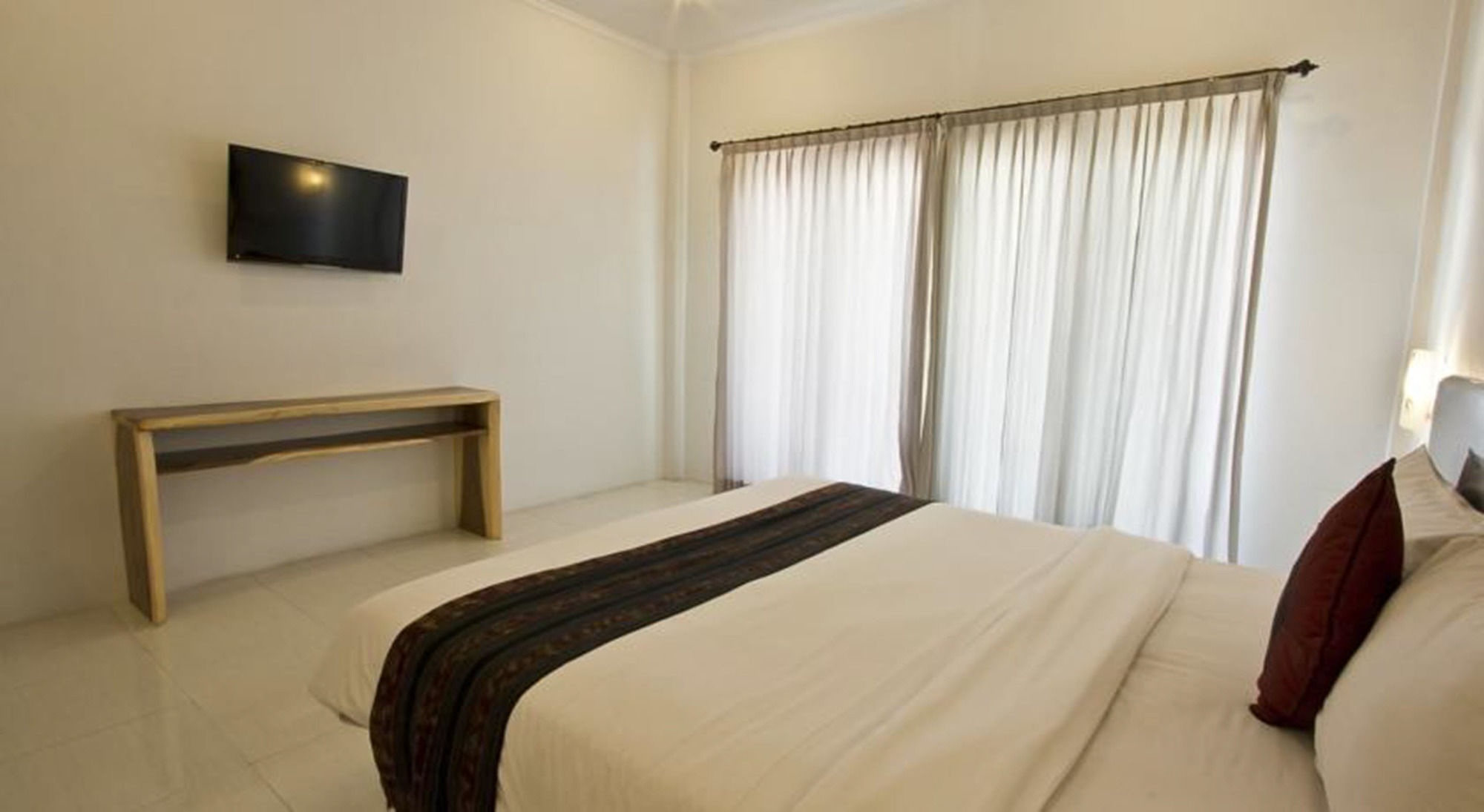 Фото U House Seminyak