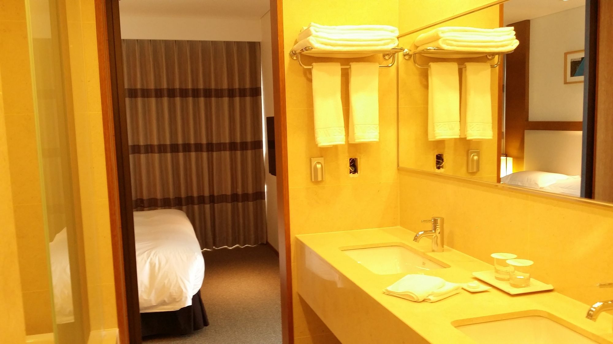 Фото Lahan Hotel Pohang