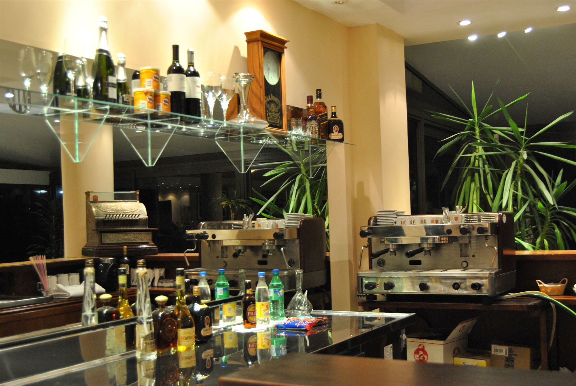 Фото Iberia Hotel