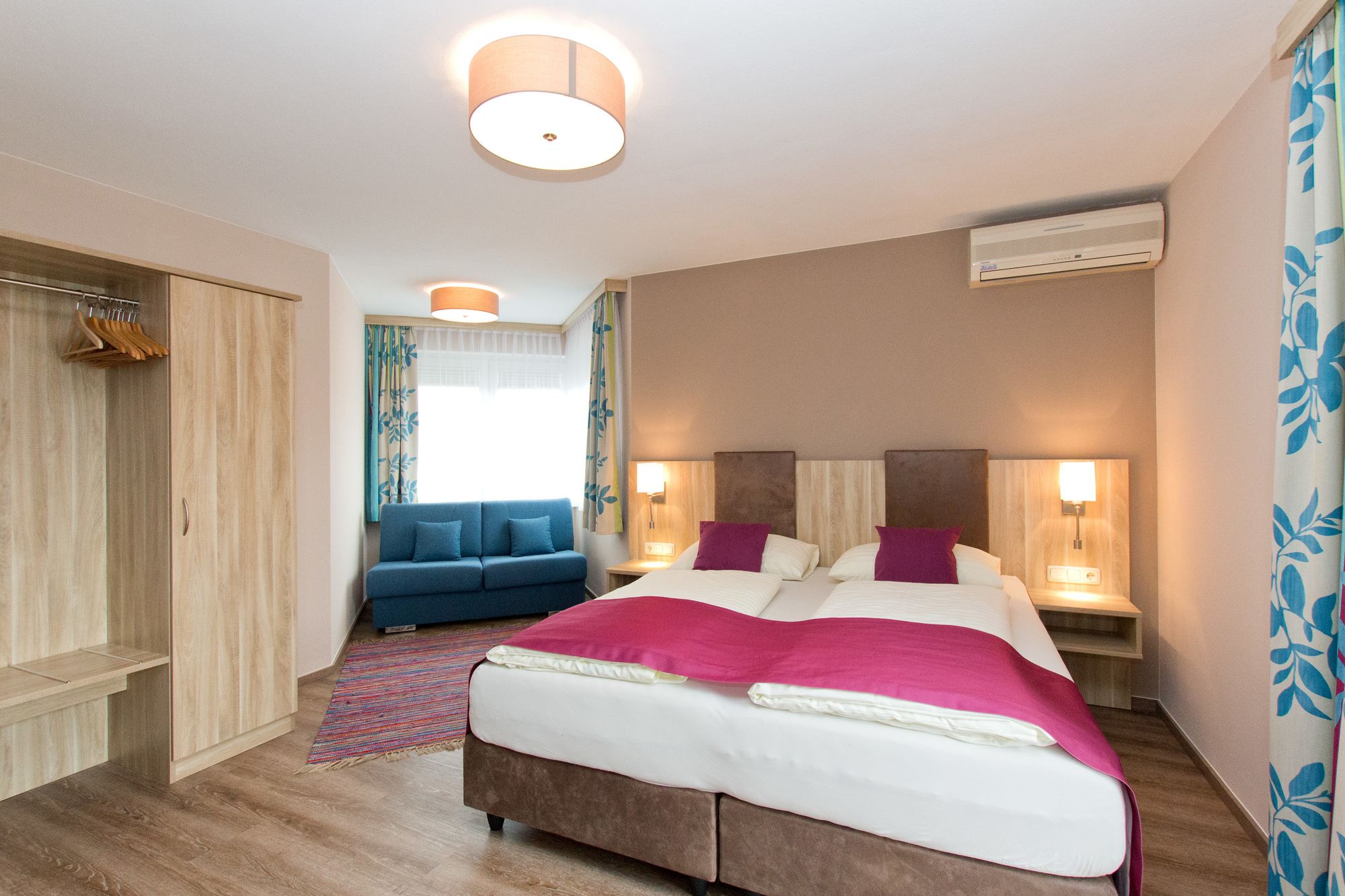 Фото Hotel Das Junior by Max 70