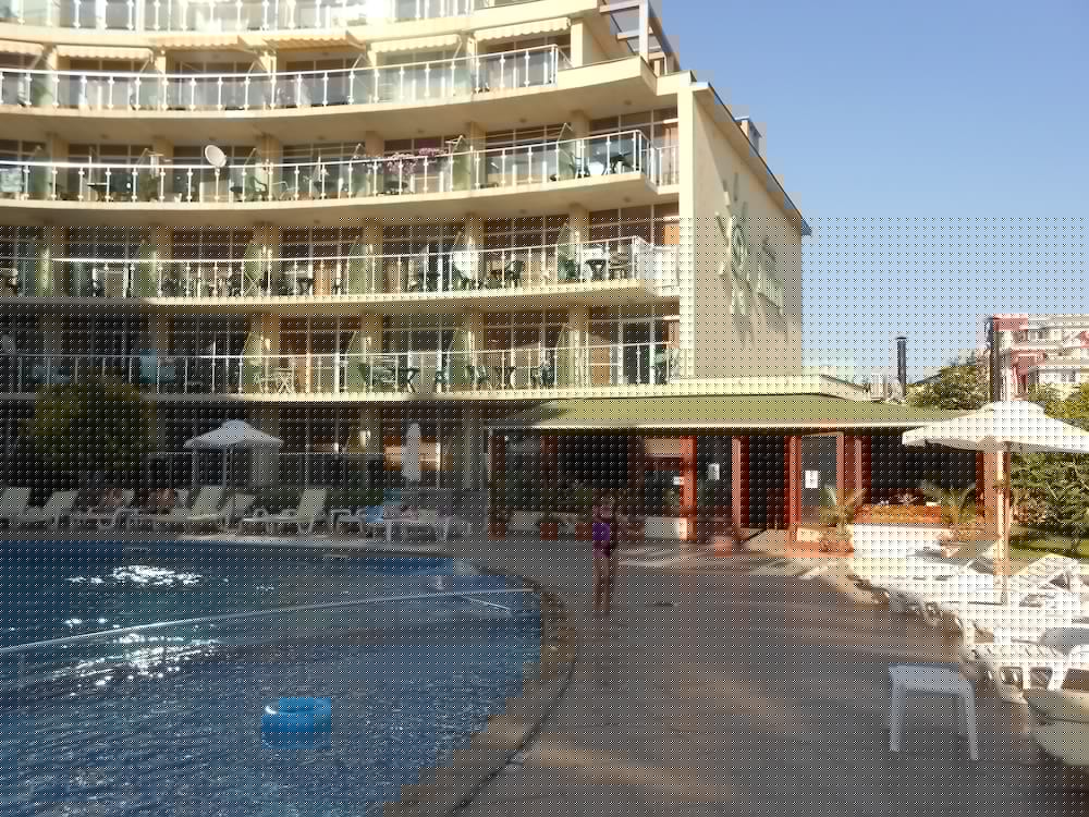 Фото Sunny Holiday Apartments