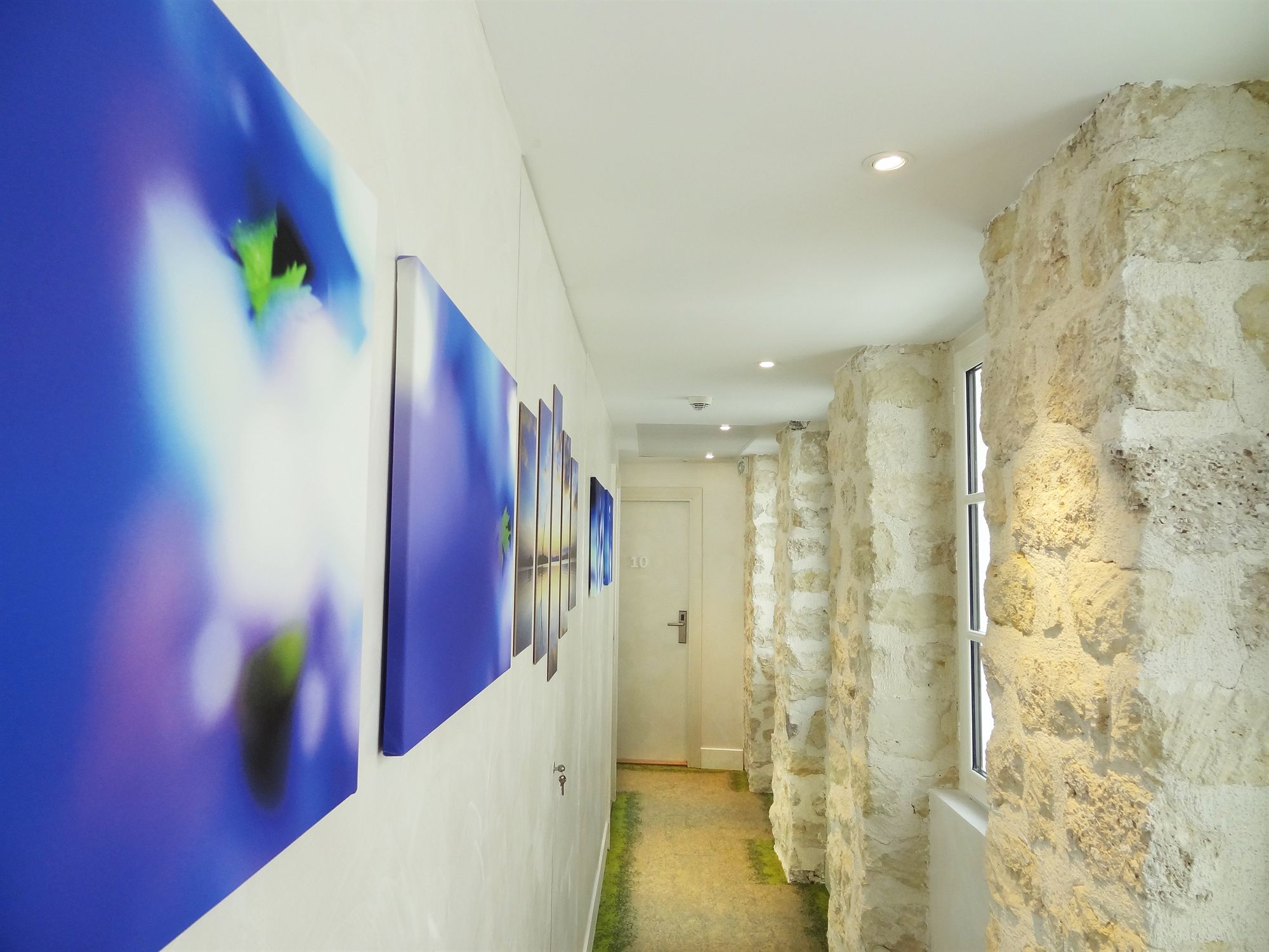 Фото Hotel Le Pavillon