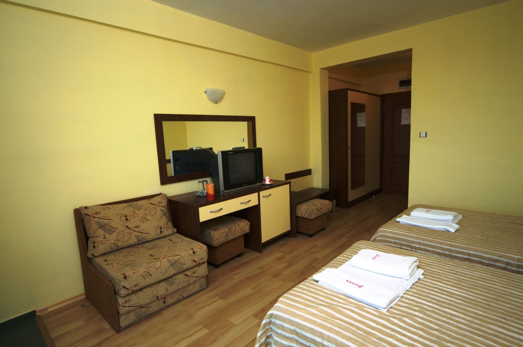 Фото Hotel Zaara