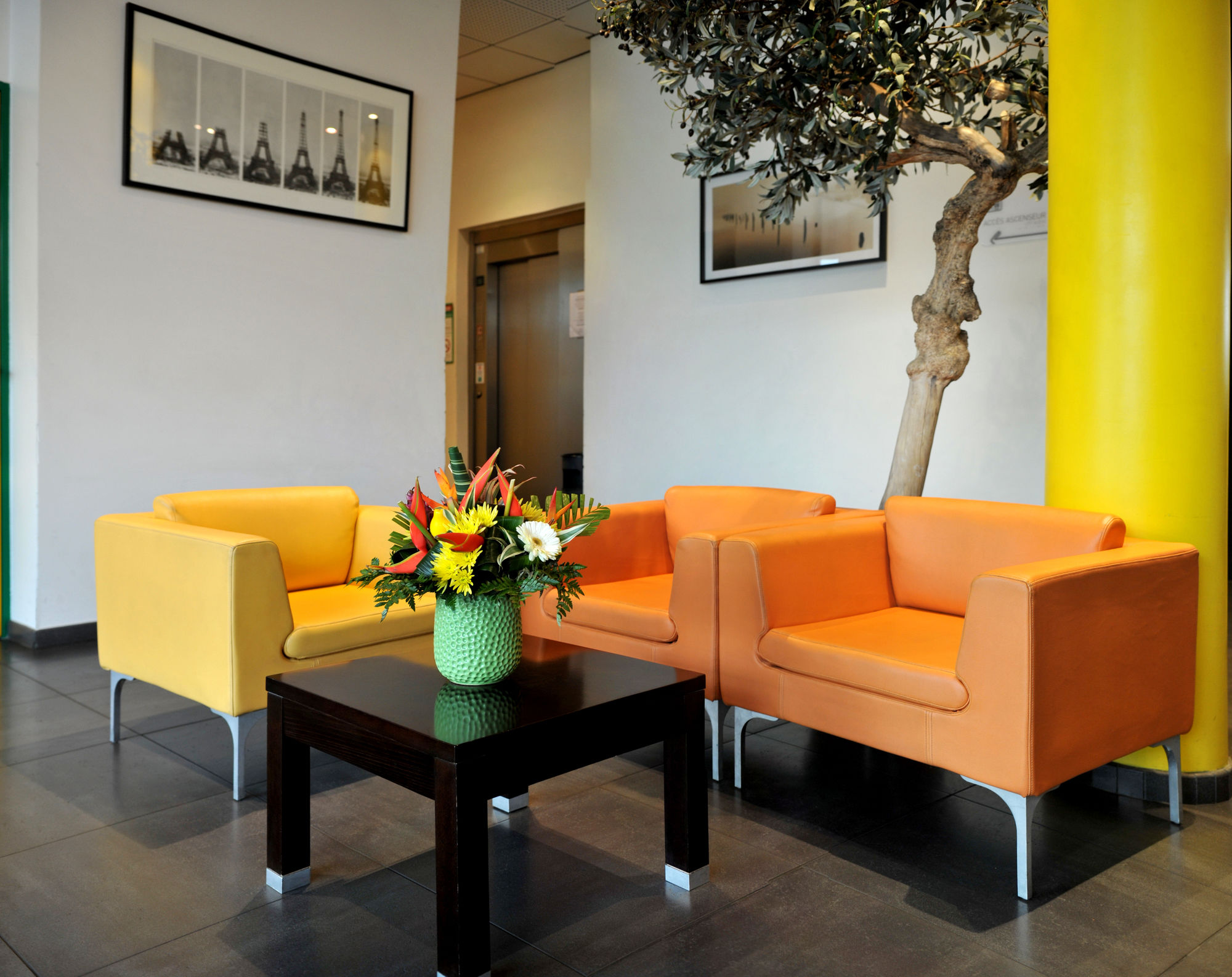 Фото Ibis styles Paris Gennevilliers