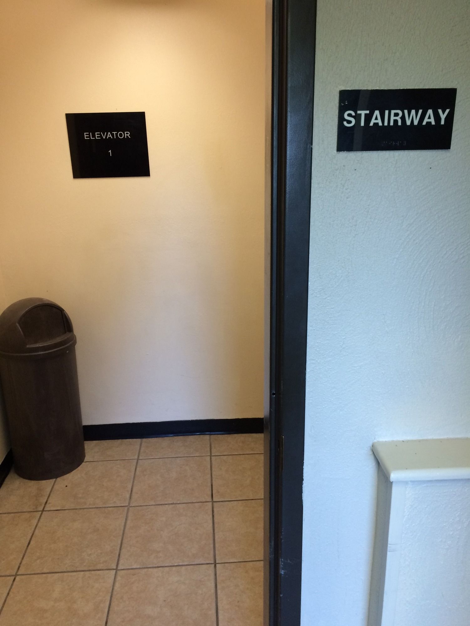 Фото Super 8 by Wyndham Idaho Falls