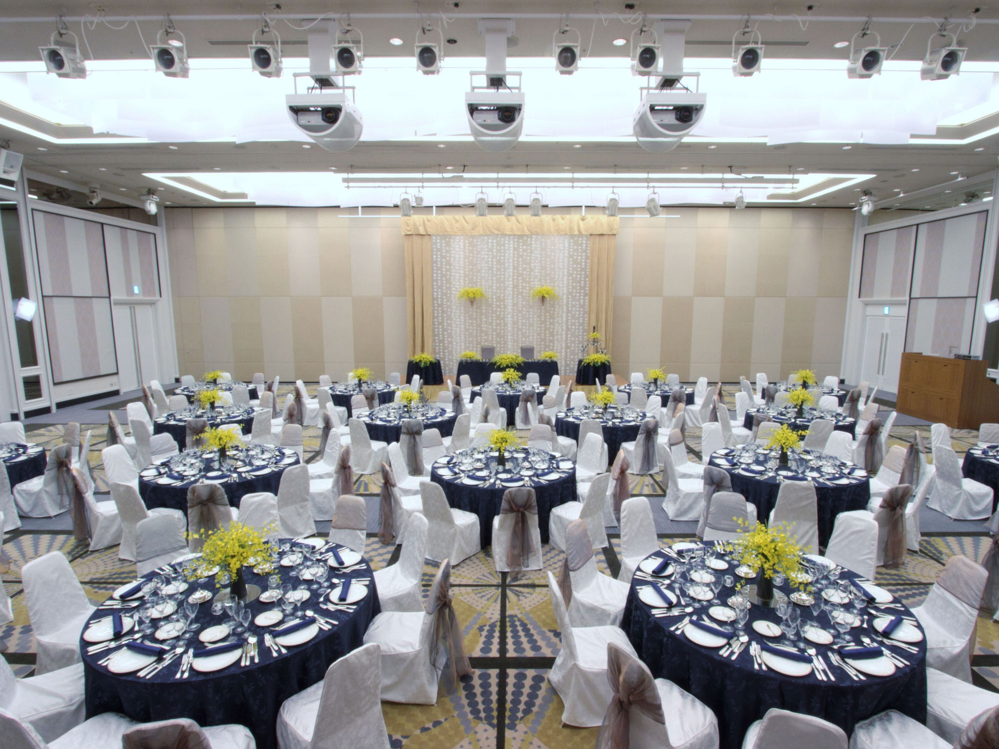 Фото Laguna Garden Hotel