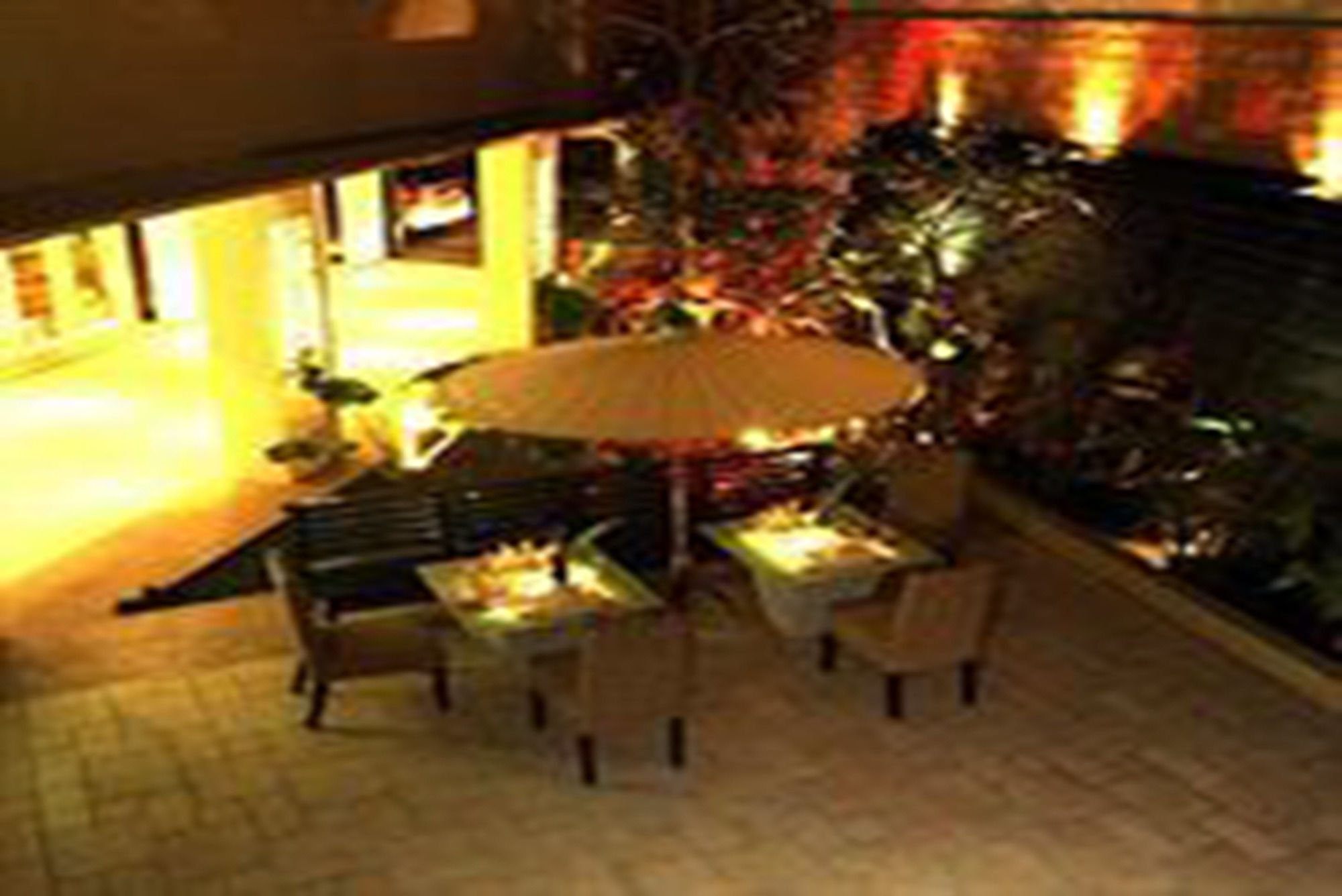 Фото Swana Bangkok Hotel