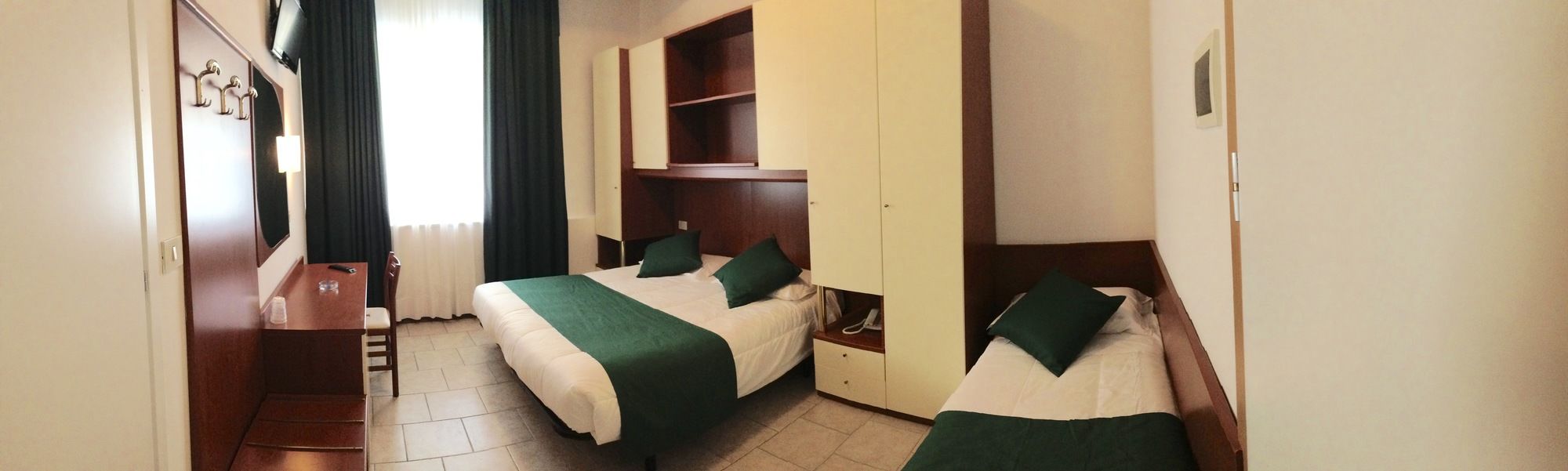 Фото Hotel Austria