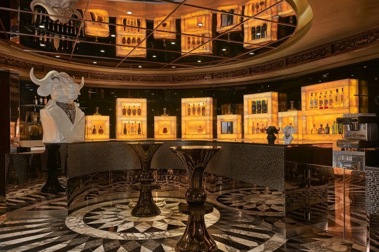 Фото The Reverie Saigon