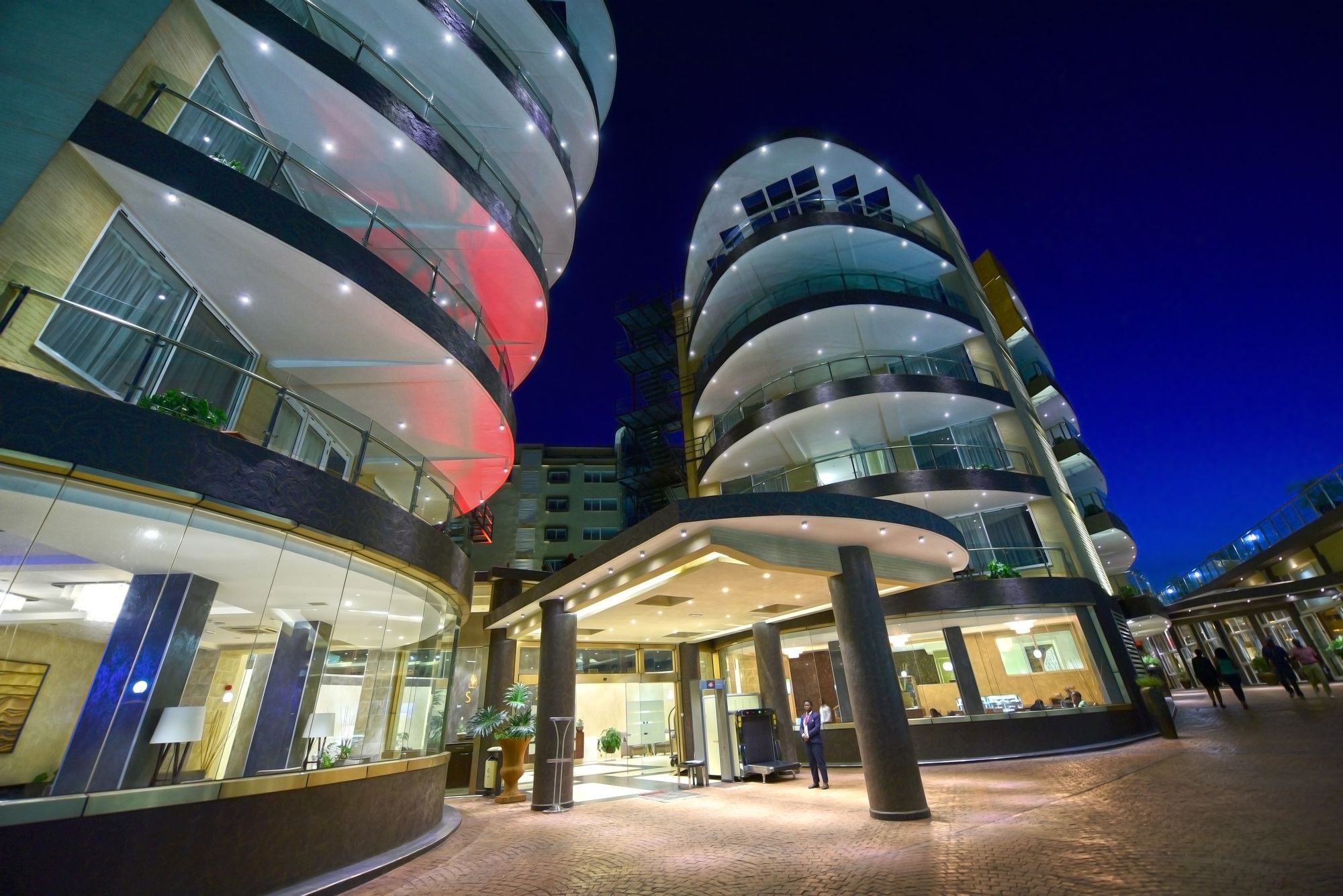 Фото Отель Protea Hotel by Marriott Kampala Skyz