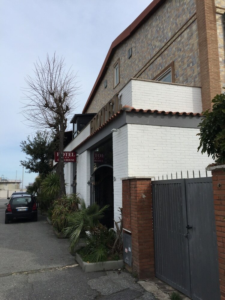 Фото EH Suites Rome Airport