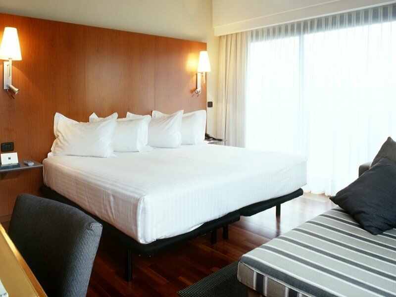 Фото Ac Hotel A Coruña by Marriott