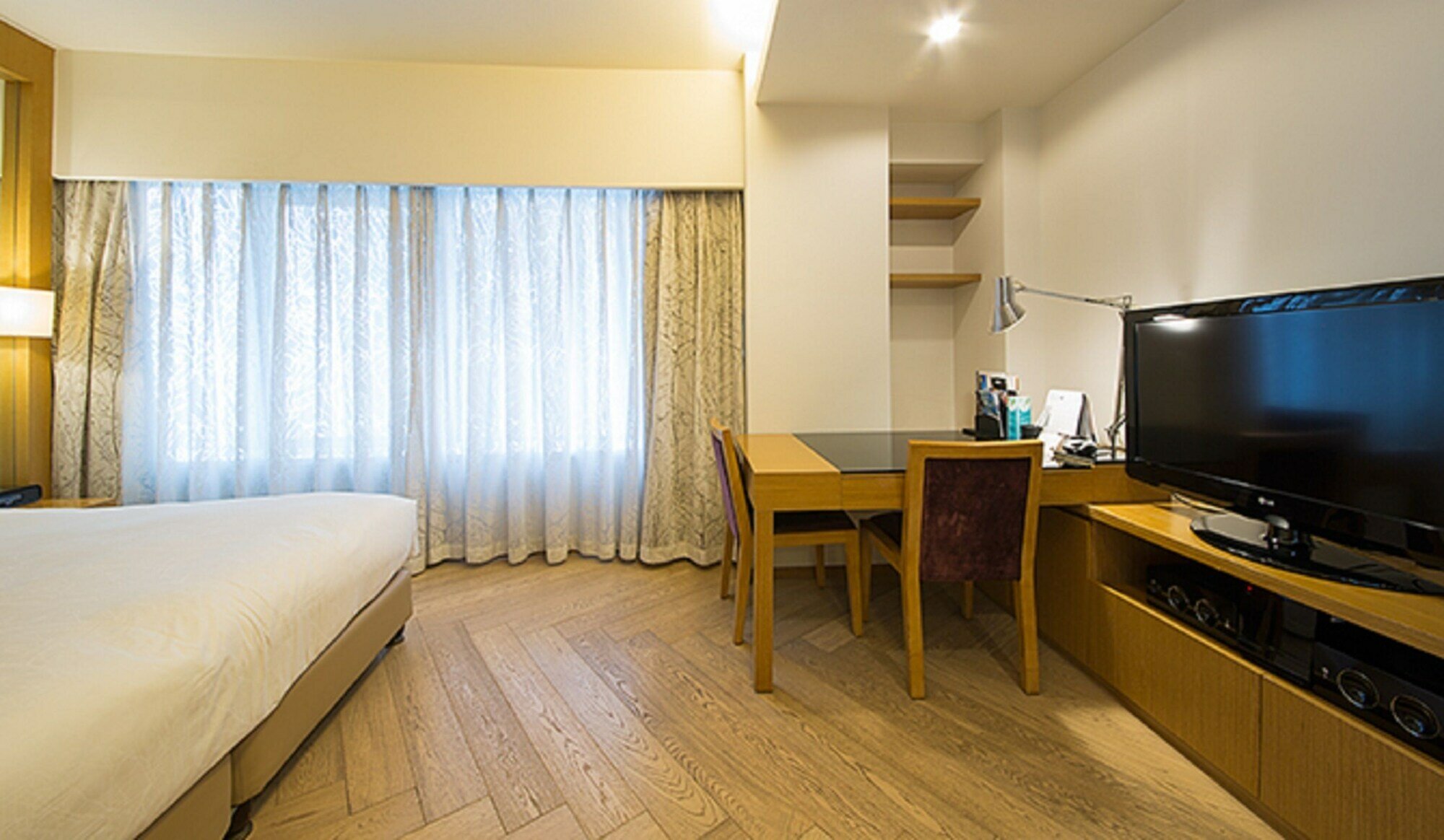 Фото Somerset Riverview Chengdu