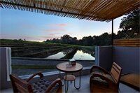 Фото The Apartments Canggu