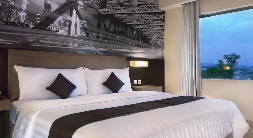 Фото Отель Neo Candi Semarang