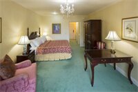 Фото Bristol Hotel, Boutique Collection