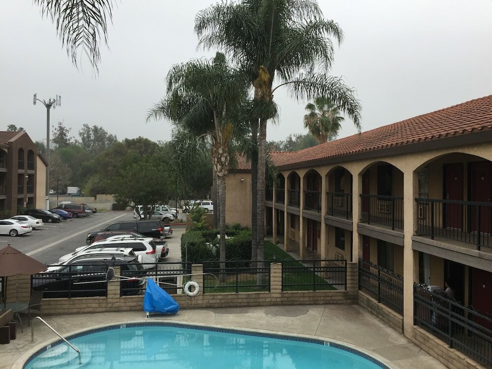 Фото Five Star Inn West Covina