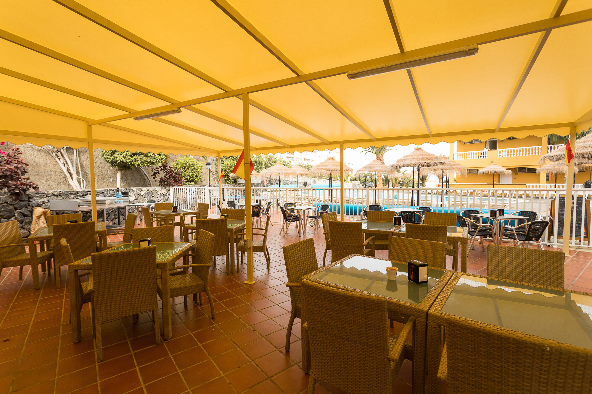 Фото El Marques Palace by Intercorp Hotel Group