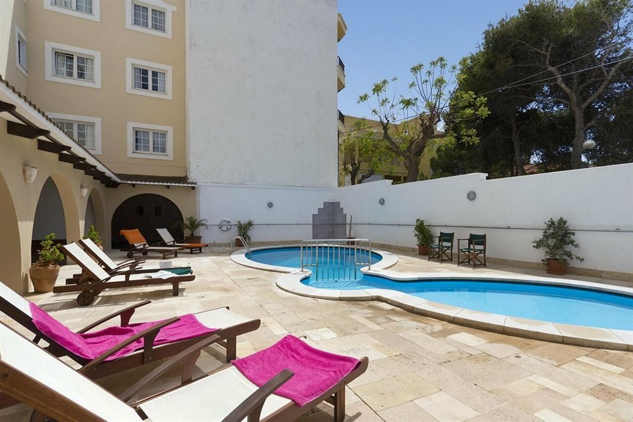 Фото Hotel Menorca Patricia
