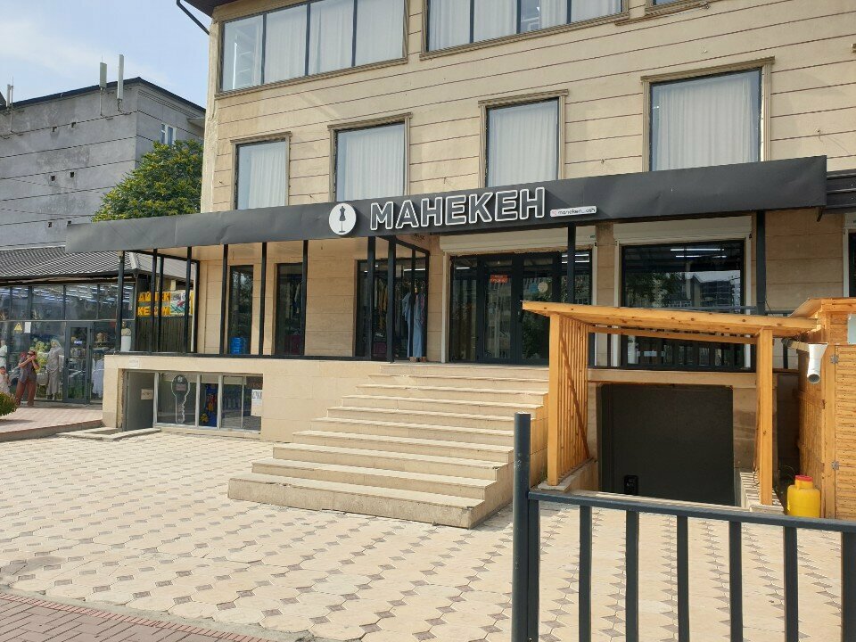 Clothing store Mannequin, Osh, photo