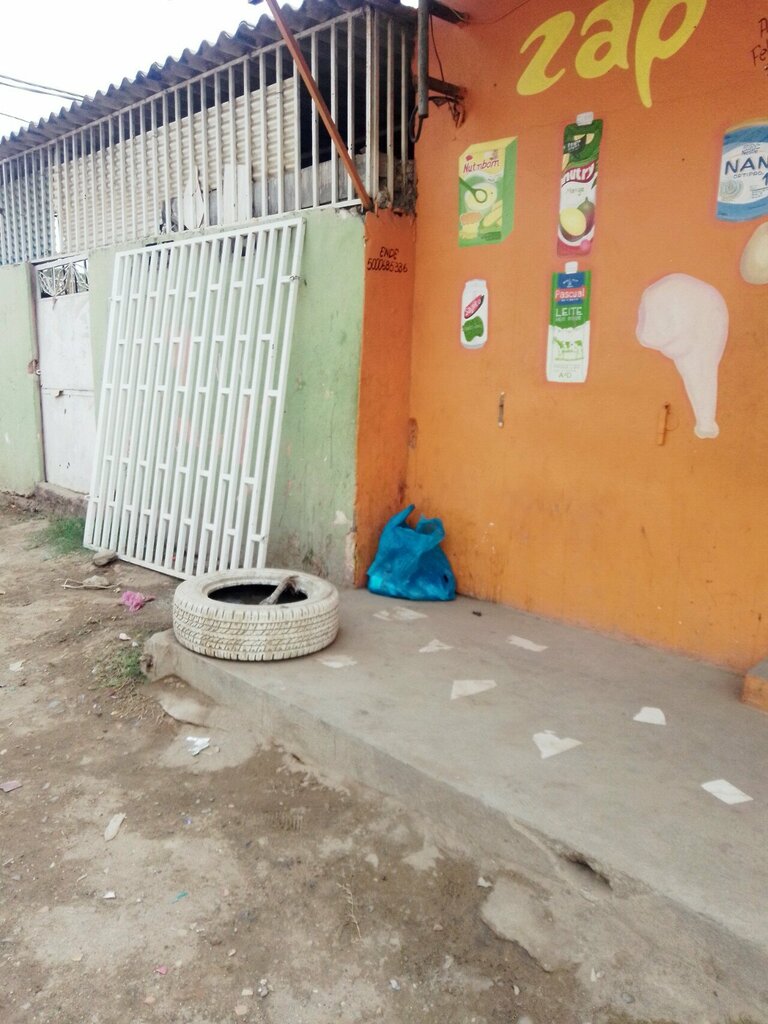 Cafe Zap, Loanda, photo