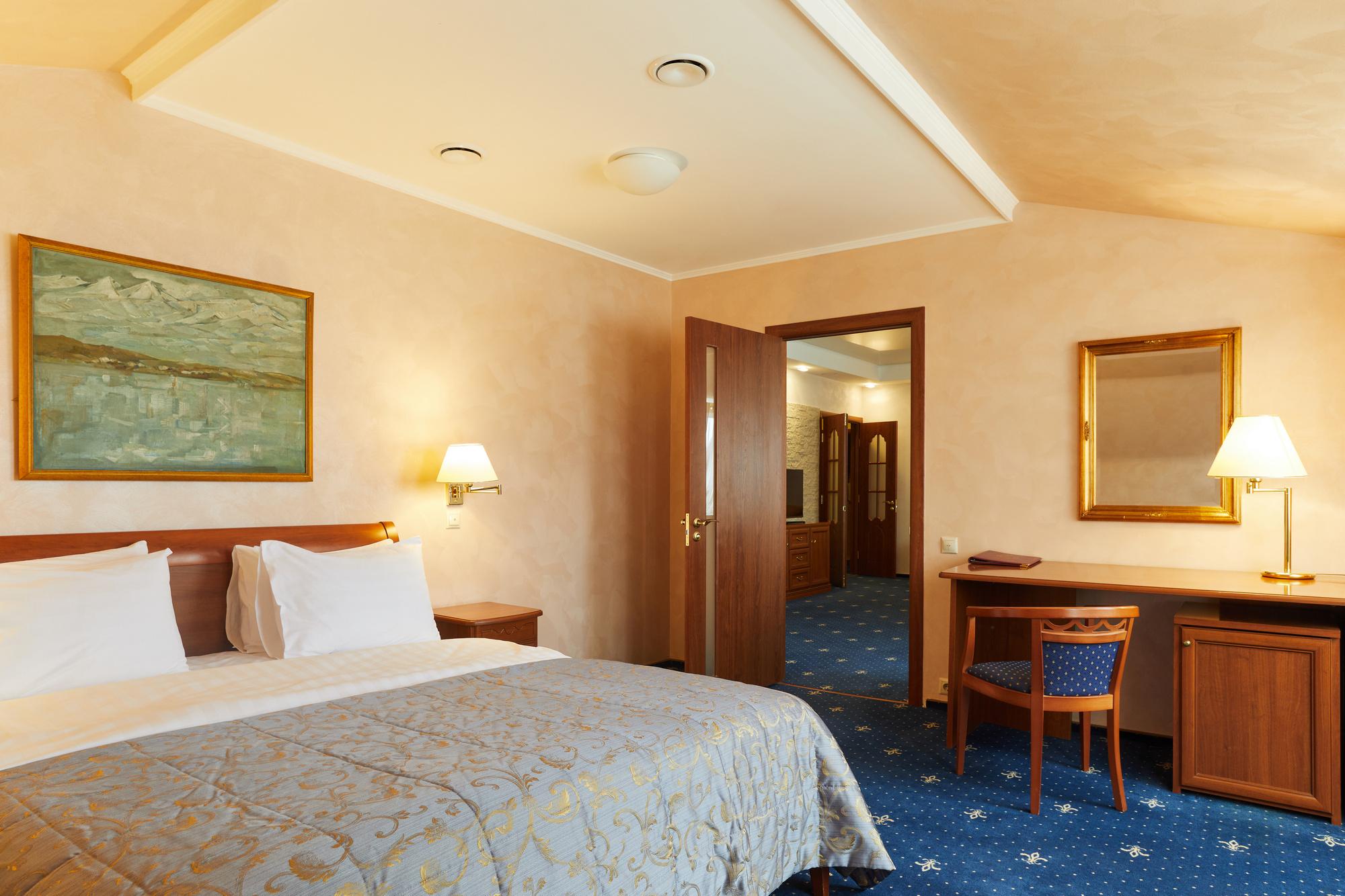 Фото отеля 3