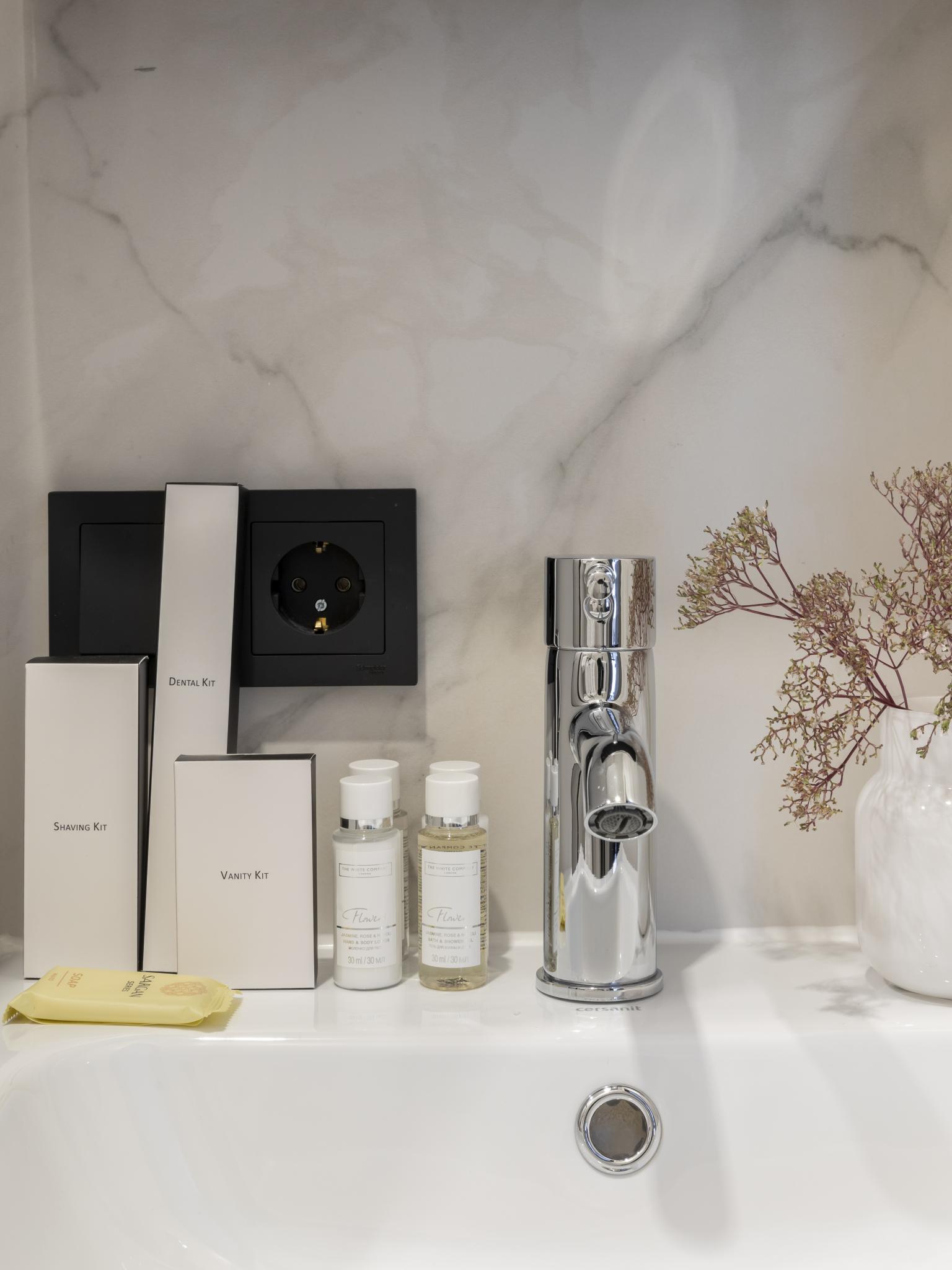 Фото Поинт Академиа