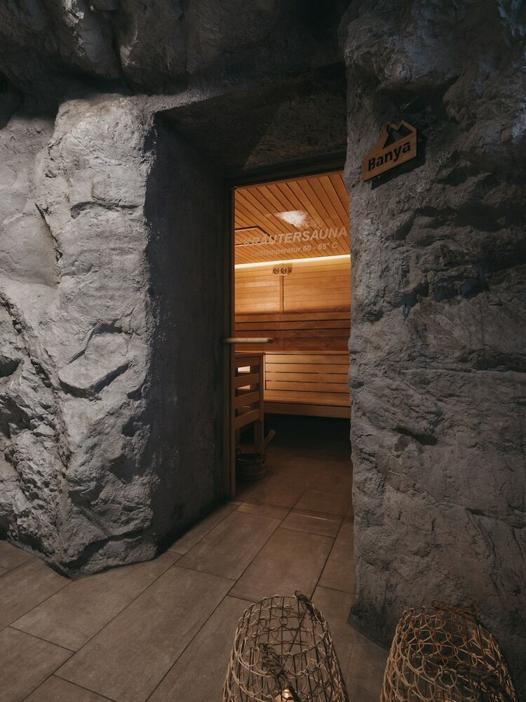 Фото Hotel Victoria by Vaya